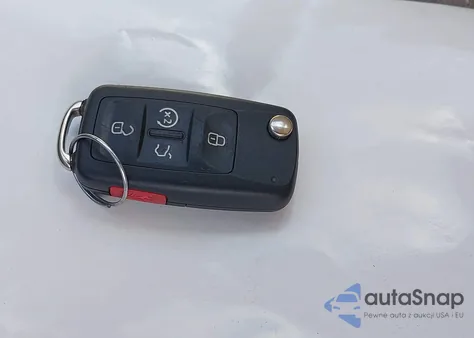 2014 Volkswagen Passat 2.0L Tdi Sel Premium z USA, uszkodzony, nr VIN 1VWCN7A30EC080080